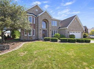 17305 Windsor Ct, South Holland, IL 60473
