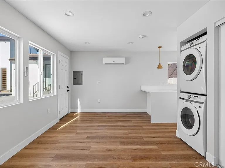 11548 Burke St #B — Photo 8