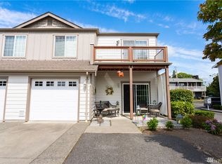 815 Judson St APT 101, Lynden, WA 98264