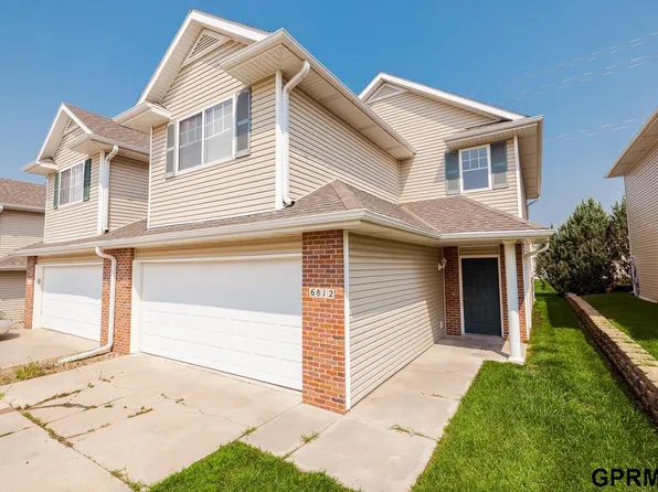 6812 S 90th St, Lincoln, NE 68526