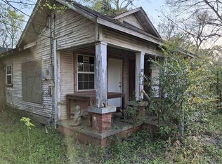 309 Overton St, Henderson, TX 75652