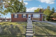 Brockton Rd-S2510-001.jpg