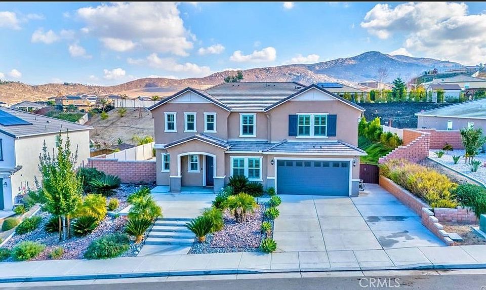1st image of 20886 Mountain Gate Dr