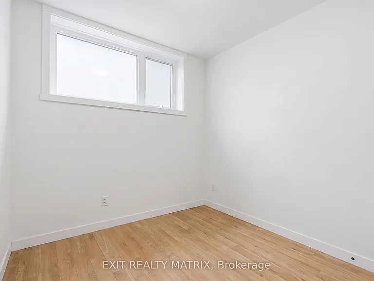 49 Cambridge St #A — Photo 15
