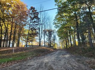 1725 S Jackson Ave, Harrison, MI 48625