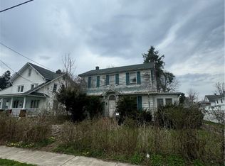 19 Maple Ave, Gowanda, NY 14070