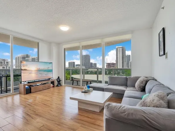 601 NE 23rd St APT 1406, Miami, FL 33137