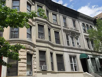 Rented by Willie Kathryn Suggs, LREB