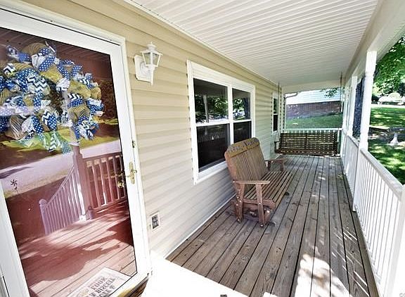 5th image of 740 Hartford Ln
