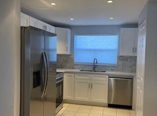 9861 Sunrise Lakes Blvd APT 307, Fort Lauderdale, FL 33322