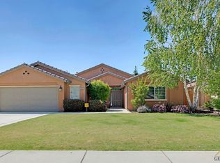 10607 Valverde Dr, Bakersfield, CA 93311