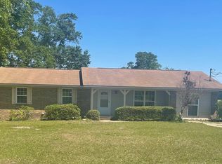 151 Wicker Rd, Cowarts, AL 36321