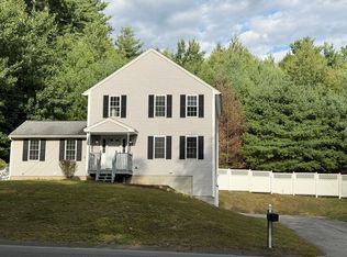711 S Barre Rd, Barre, MA 01005