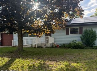 9 Green Ridge Dr, South Toms River, NJ 08757
