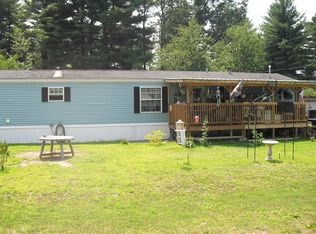 118 Adirondack St, Queensbury, NY 12804