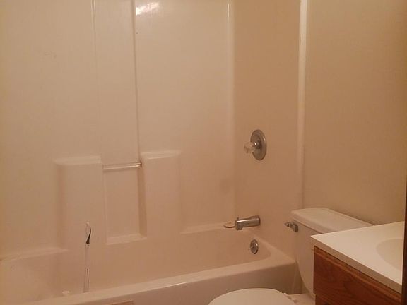 Plywood is NOT on tub