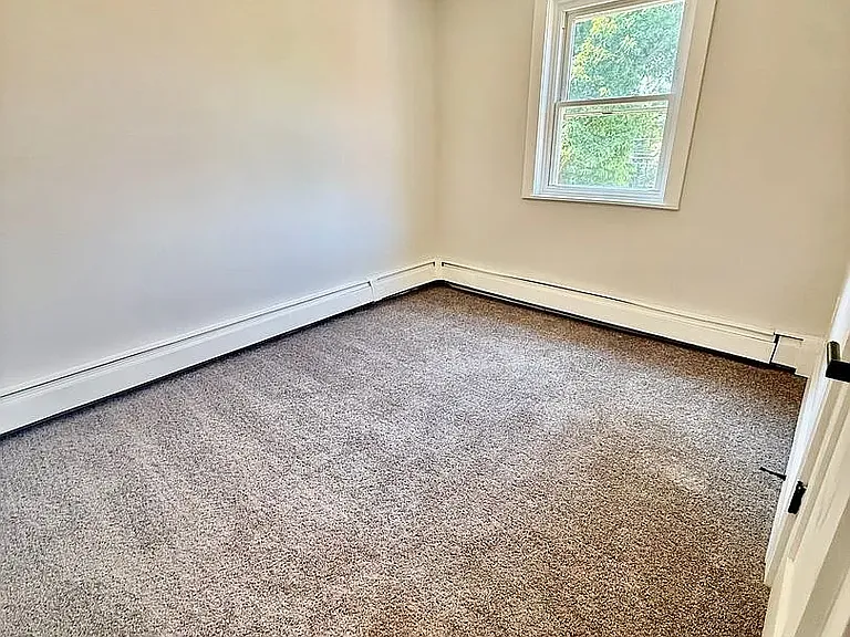 355 North St — Photo 9