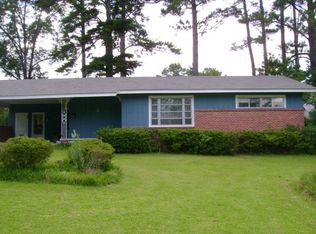 3 College Dr, Laurel, MS 39440