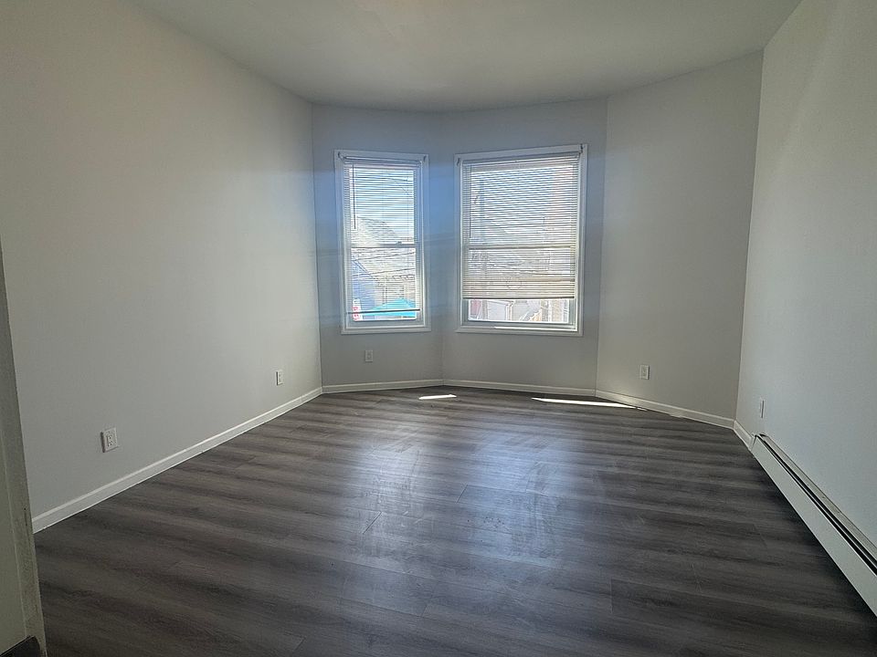 1st image of 109 Frank E Rodgers Blvd N APT 2