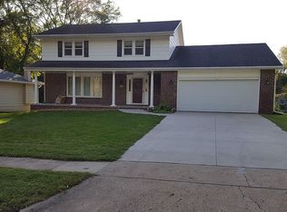 814 46th St, West Des Moines, IA 50265