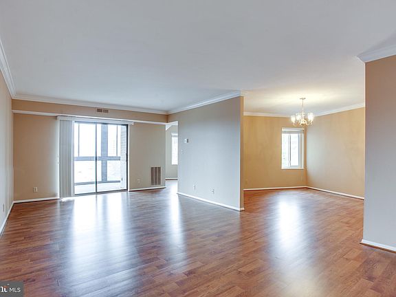 5th image of 8340 Greensboro Dr APT 514