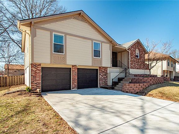 2nd image of 17209 E 51st Terrace Ct S