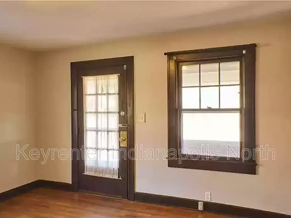 3rd image of 5660 N College Ave