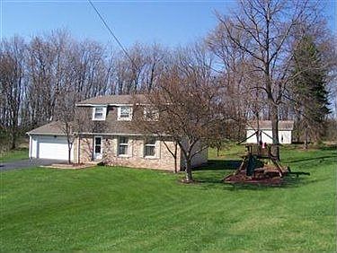 1st image of 50270 Louise Ave