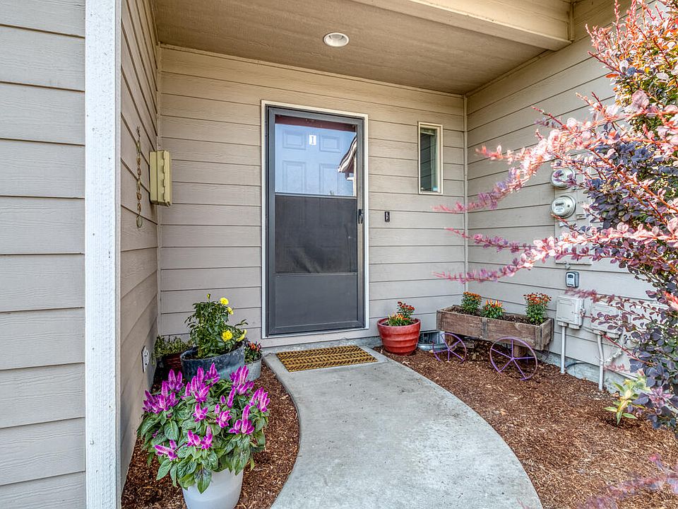1359 NE Dawson Dr 1 & 2, Bend, OR 97701 Zillow