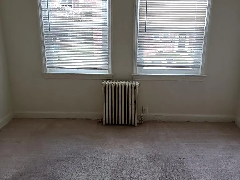 1110 N Kensington St #8 — Photo 7
