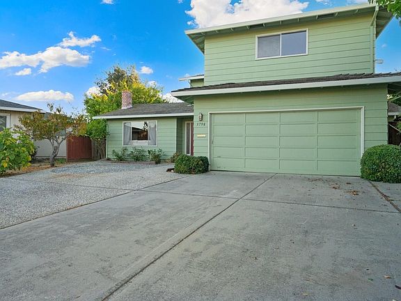 2nd image of 3798 Caravella Dr