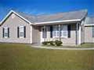 139 Parnell Rd, Hubert, NC 28539