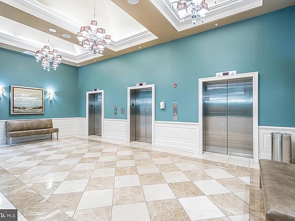 3rd image of 1915 Towne Centre Blvd Unit 707