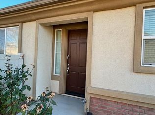 11065 Waterwood St, Apple Valley, CA 92308