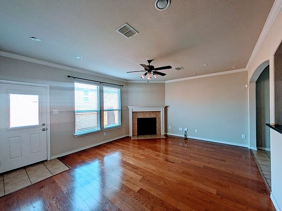 5th image of 2729 Treasure Cove Dr