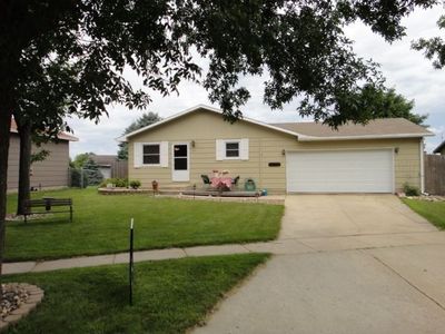104 W Marialane Dr, Brandon, SD, 57005