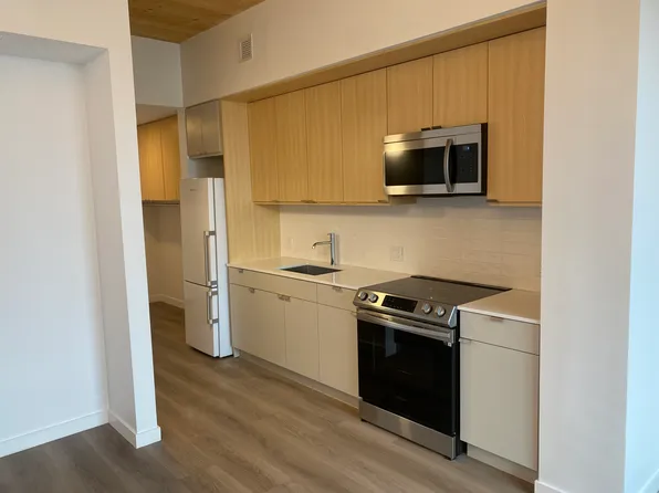 (undisclosed Address), Somerville, MA 02145