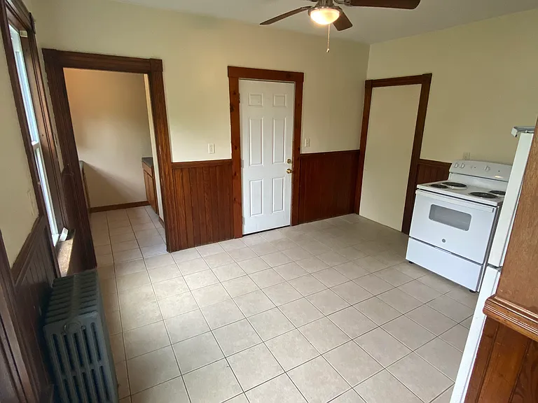 10 Lafayette St #2 — Photo 9