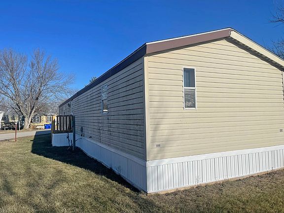 3rd image of 220 A Ave Trailer 50