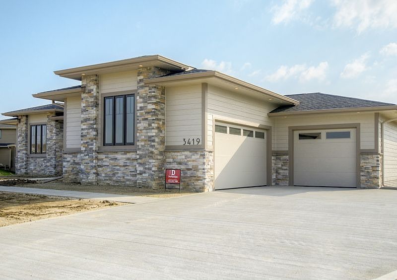 3419 161st St, Urbandale, IA 50323 Zillow