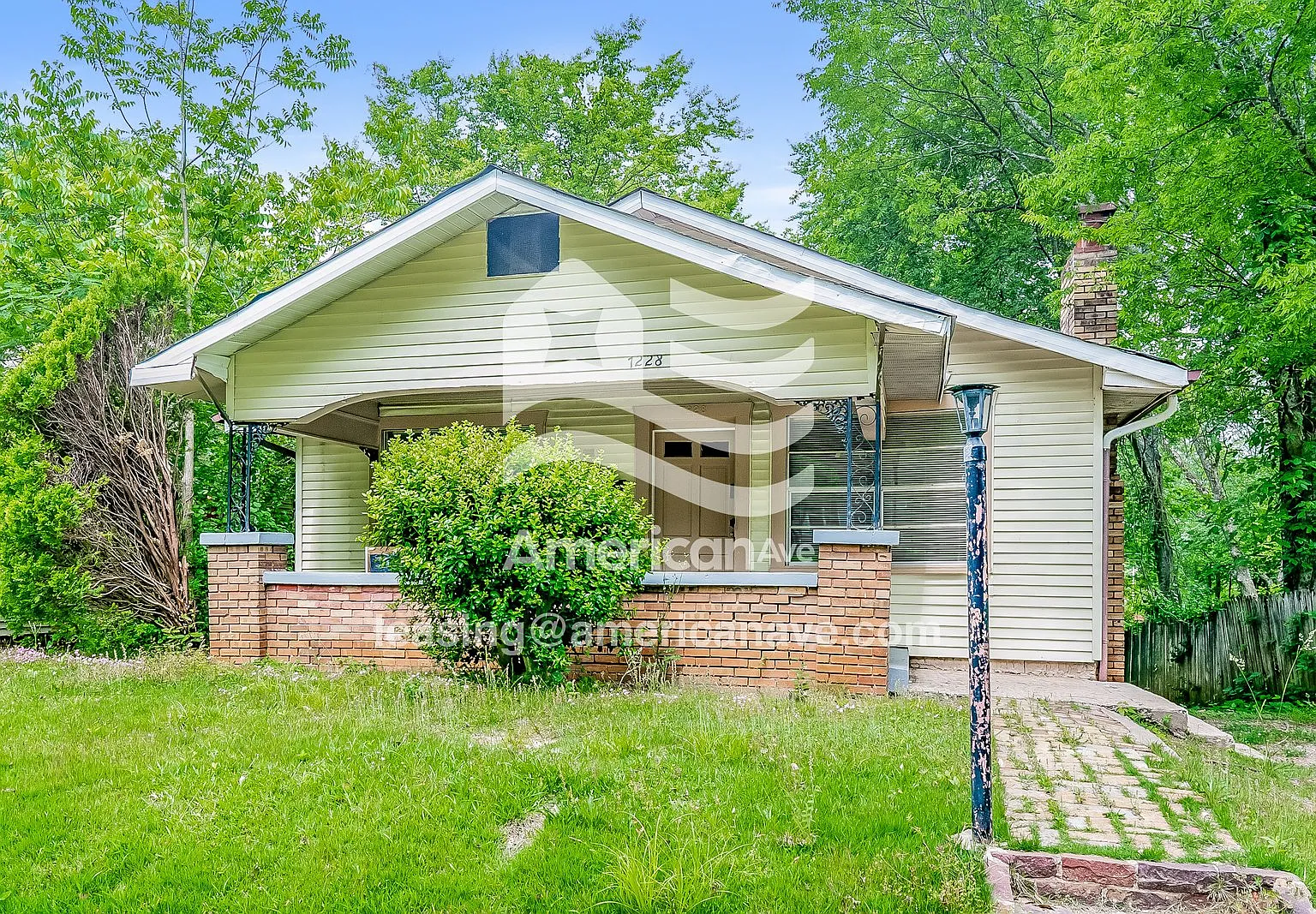 4 bed, 1.5 bath, 1653 sqft, $1,597 — Photo 1