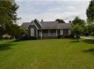 101 Wendell Ct, Tullahoma, TN 37388