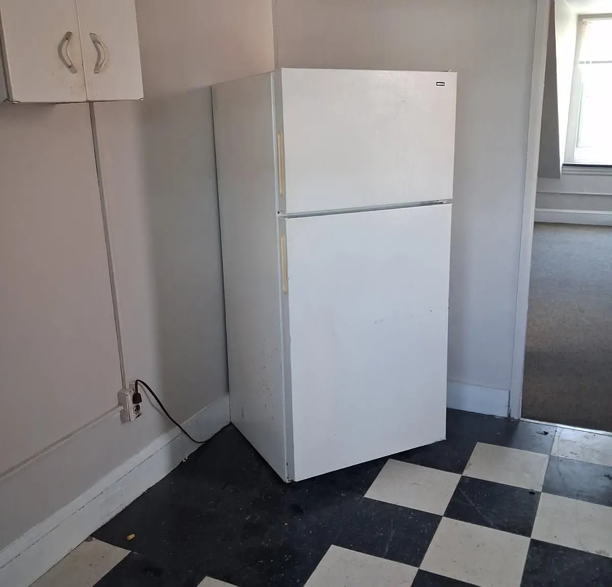 Studio, $850 — Photo 4