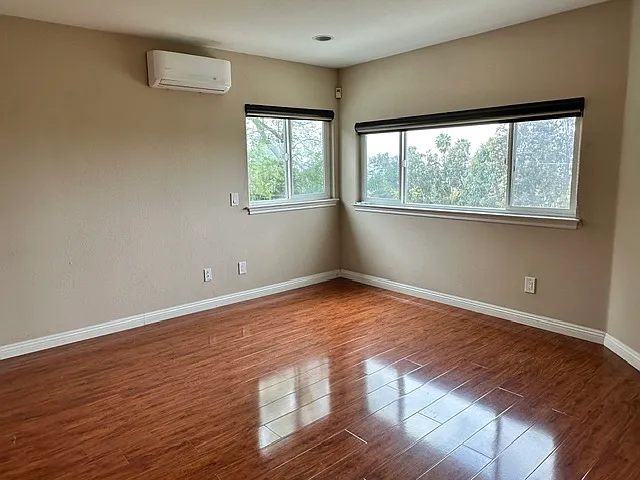2407 Pamela Ln — Photo 15