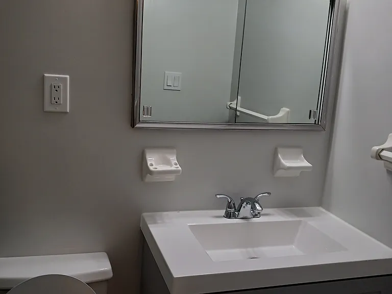 2655 E 21st St #2 — Photo 7