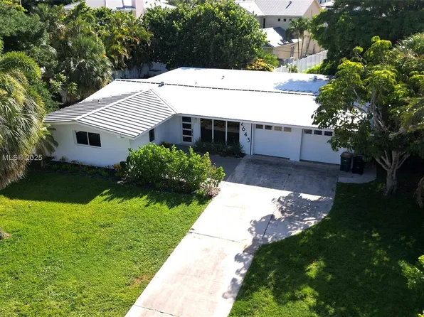 2643 NE 26th Ter, Pompano Beach, FL 33064