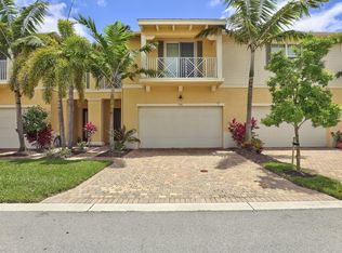 3116 Yorkshire Ln, Palm Beach Gardens, FL 33418