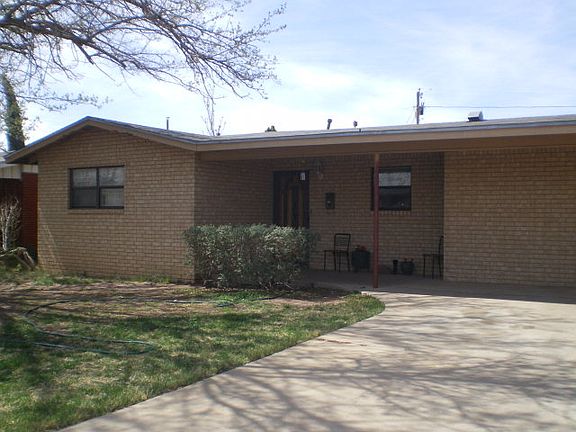 2nd image of 1403 Tulip Ln
