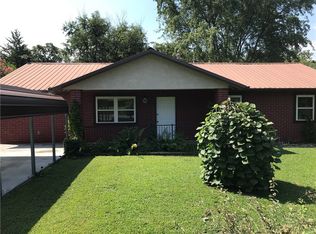 12638 S Oak Knoll Cir, Gentry, AR 72734