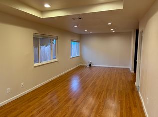 415 Carnegie Dr, Milpitas, CA 95035